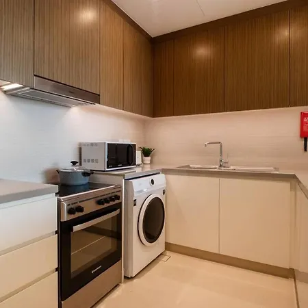 Luxury Seaview Condo - Near Jbr And Dubai Eye Exterior photo