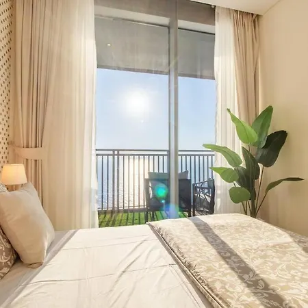 Luxury Seaview Condo - Near Jbr And Dubai Eye Exterior photo