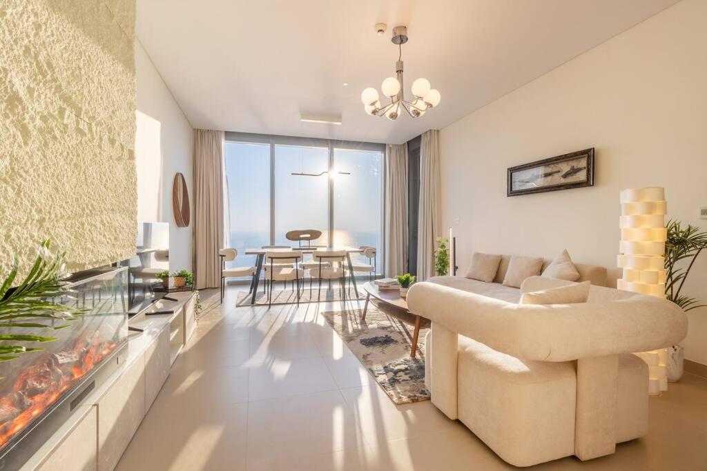 Luxury Seaview - Near Jbr And Eye Apartment *