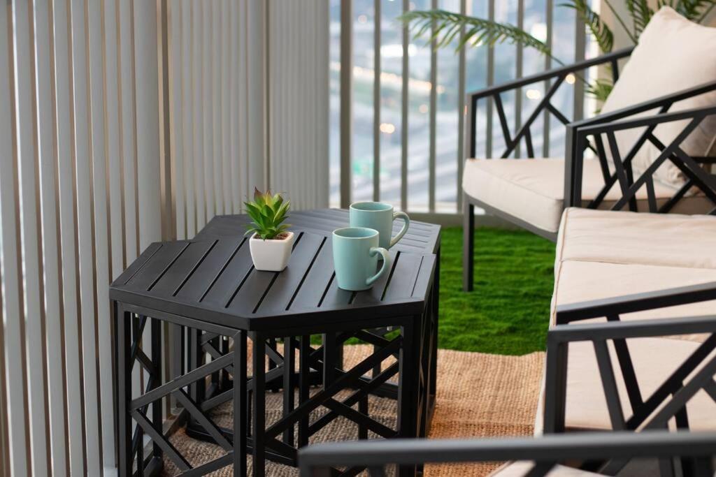 Apartment Luxury Seaview - Near Jbr And Eye Dubai
