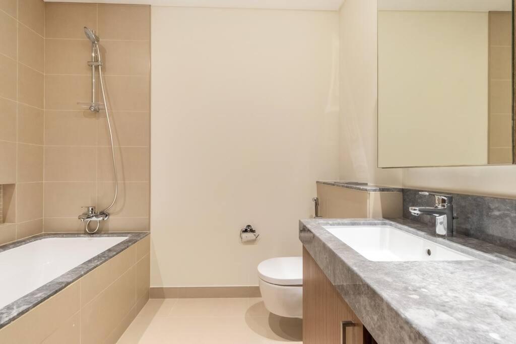 Luxury Seaview - Near Jbr And Eye *