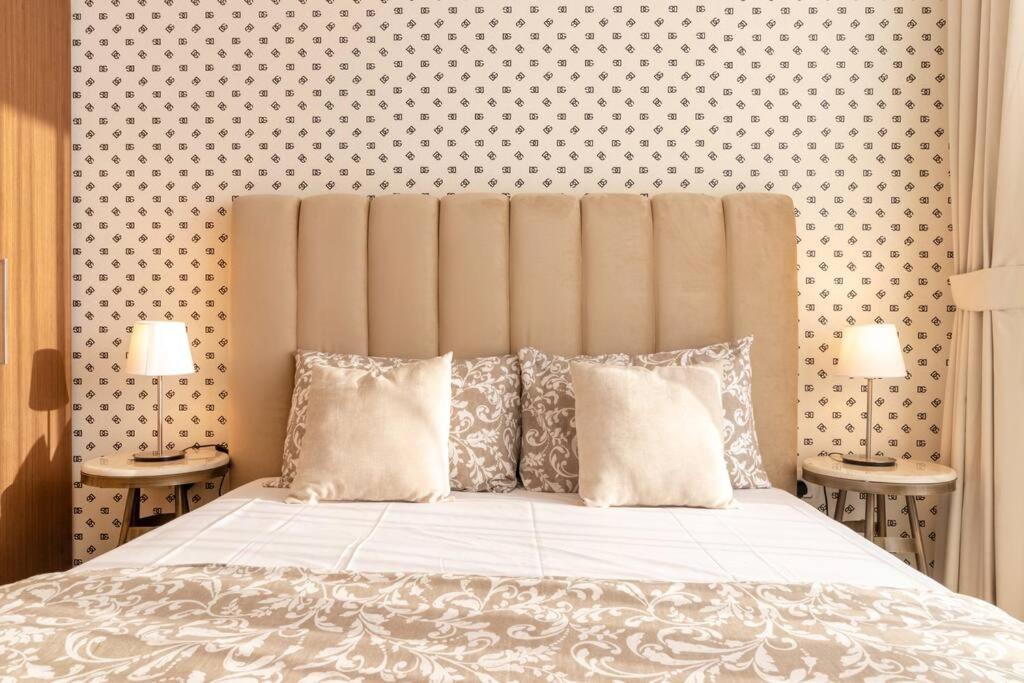 Luxury Seaview - Near Jbr And Eye Apartment